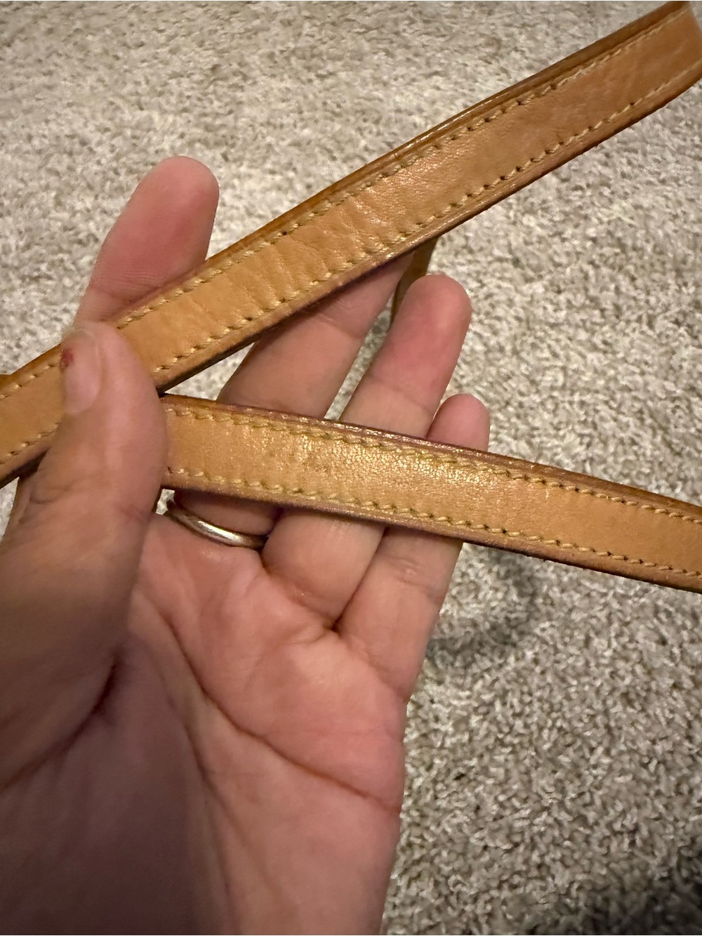 Louis Vuitton Crossbody Strap A27 - Picture 4 of 8